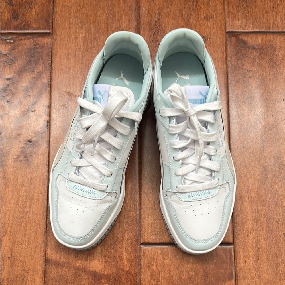 Puma White Sneakers Low-Top Retro Style